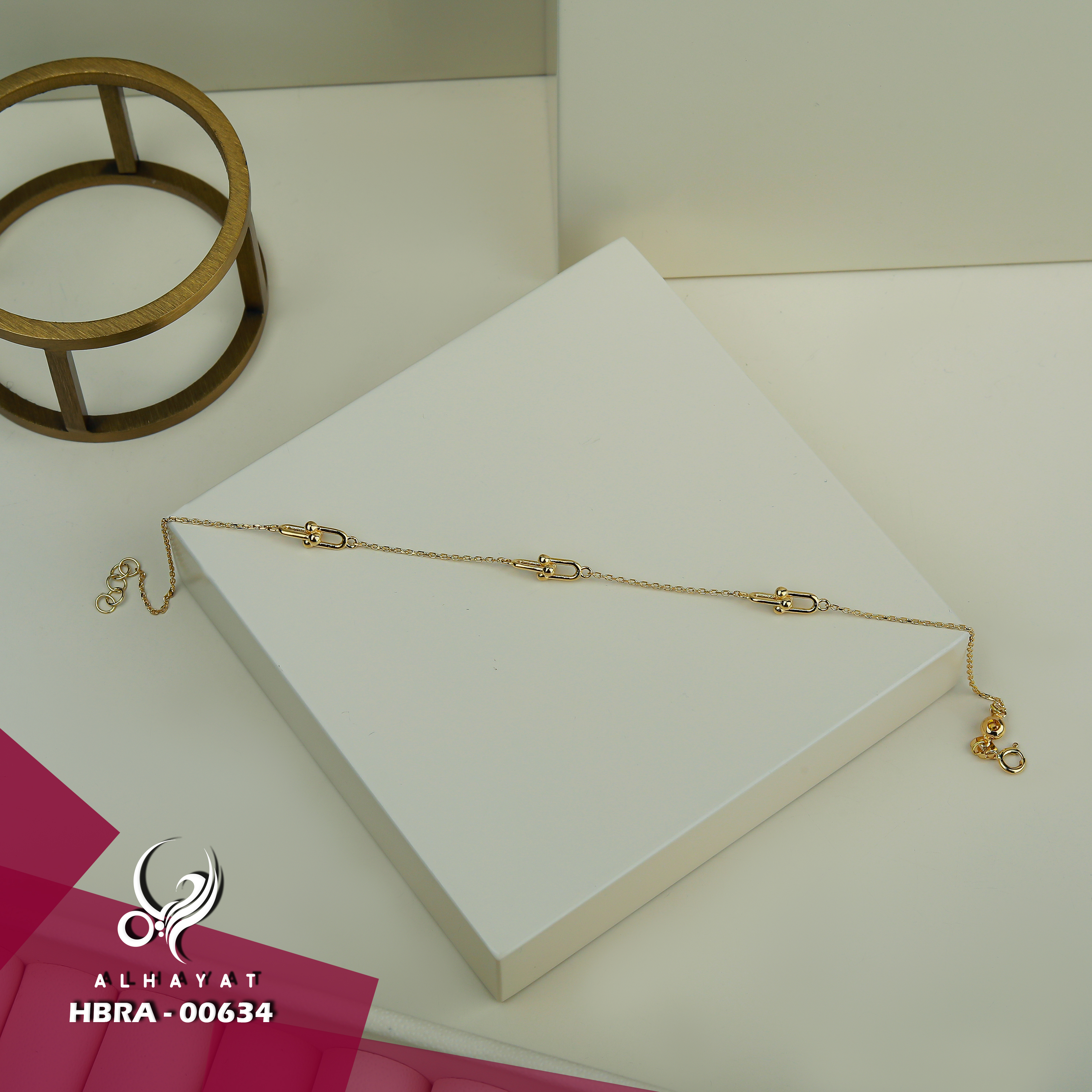 18 karat gold bracelet, made in Turkey - (H-1054)